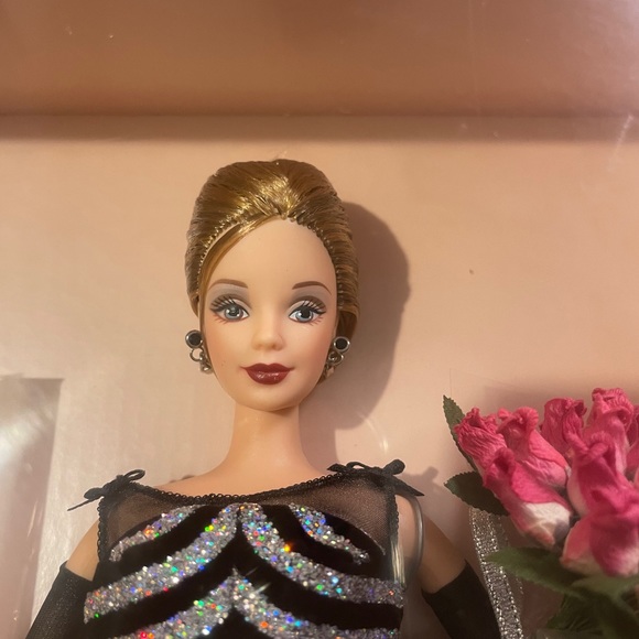 BARBIE!!!! The 40th Anniversary Barbie! - Picture 7 of 10